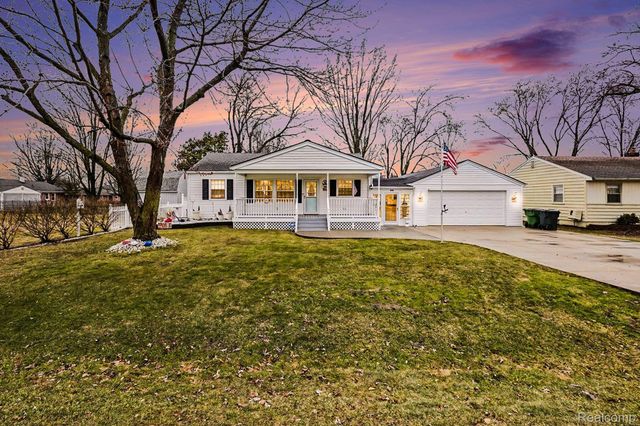 7501 Rauschelbach Street, Shelby Charter Township, MI 48317