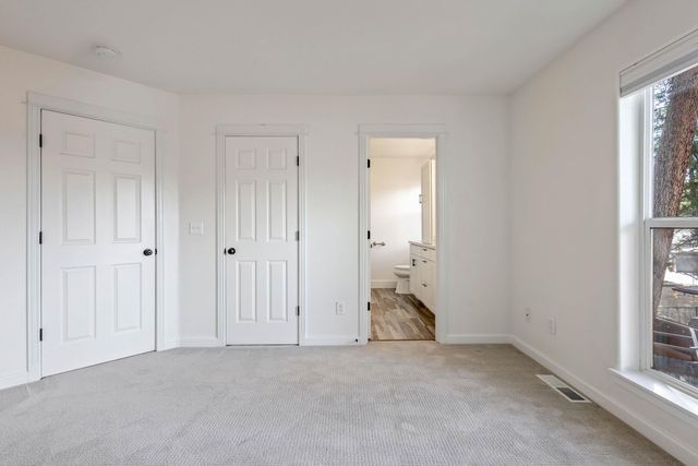 1101 SW Silver Lake Boulevard, Bend, OR 97702