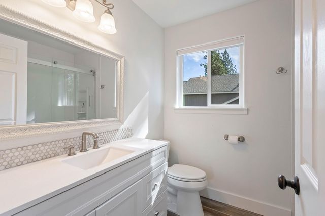 1101 SW Silver Lake Boulevard, Bend, OR 97702