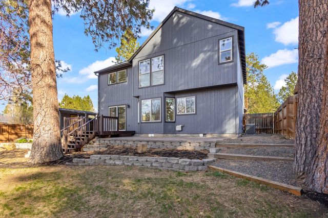 1101 SW Silver Lake Boulevard, Bend, OR 97702