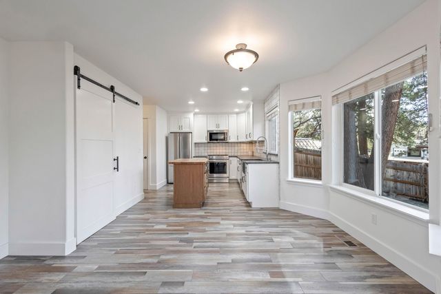 1101 SW Silver Lake Boulevard, Bend, OR 97702