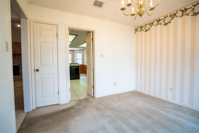 3005 Davis ST, Taylor, TX 76574