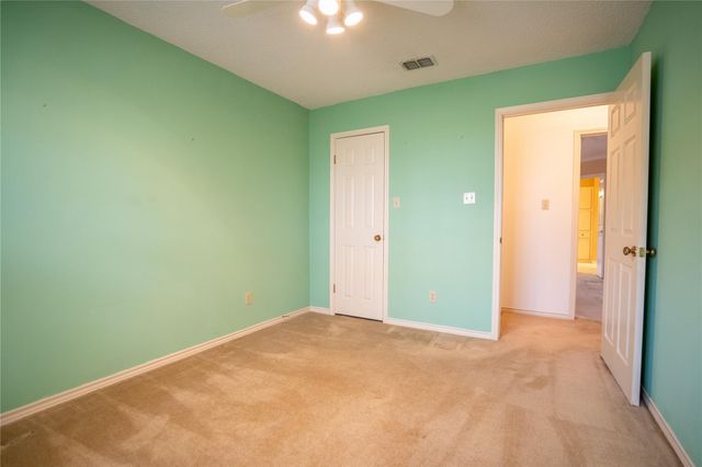 3005 Davis ST, Taylor, TX 76574