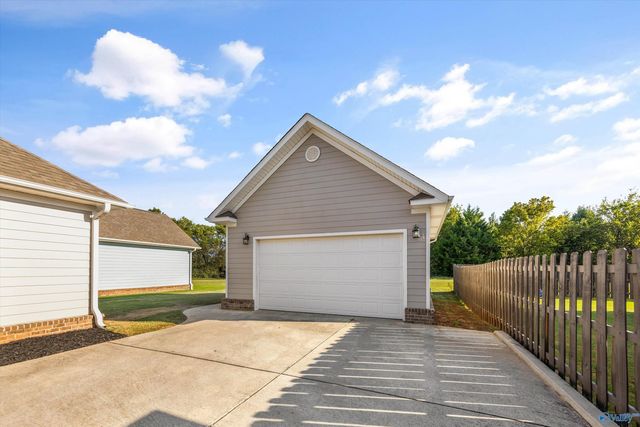 1151 Towne Creek Place, Huntsville, AL 35806