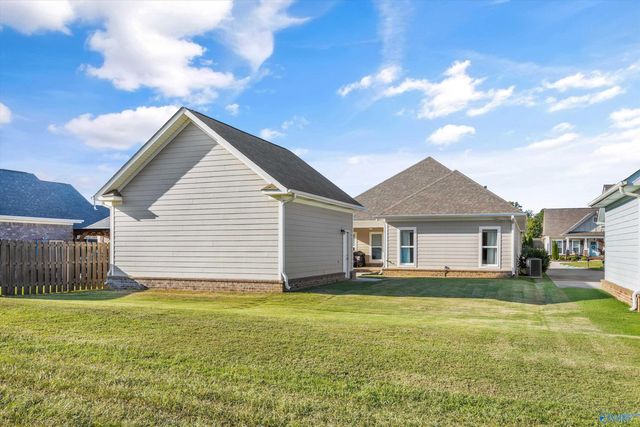 1151 Towne Creek Place, Huntsville, AL 35806