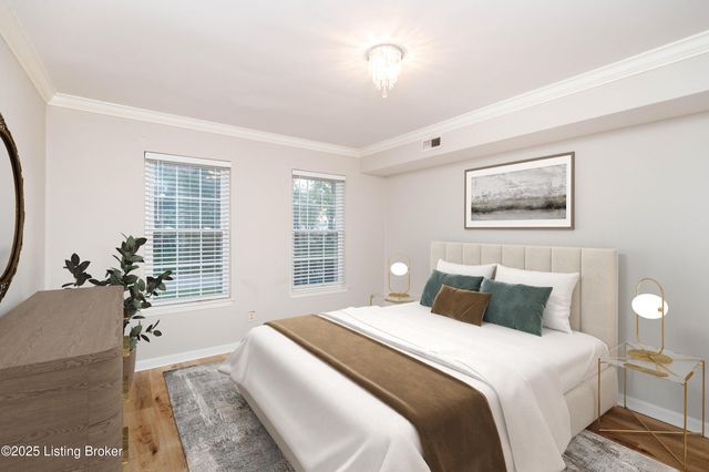 302 Eastbridge Ct 302, Louisville, KY 40223