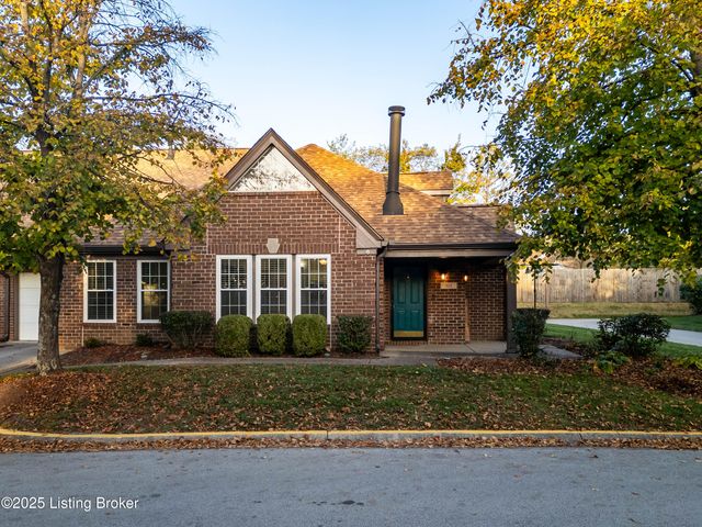 302 Eastbridge Ct 302, Louisville, KY 40223