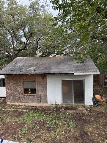 905 W Live Oak ST, Austin, TX 78704