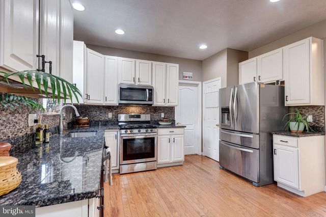 2934 JORDAN DR, Manchester, MD 21102