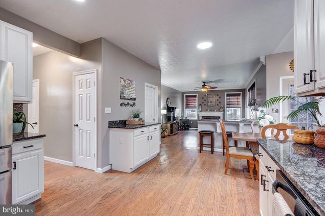 2934 JORDAN DR, Manchester, MD 21102