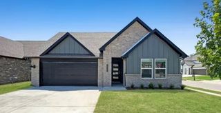 10221 NW 28th Terrace, Yukon, OK 73099