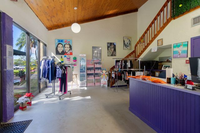 2786 Tennis Club Drive 101, West Palm Beach, FL 33417