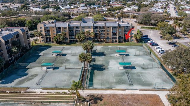 2786 Tennis Club Drive 101, West Palm Beach, FL 33417
