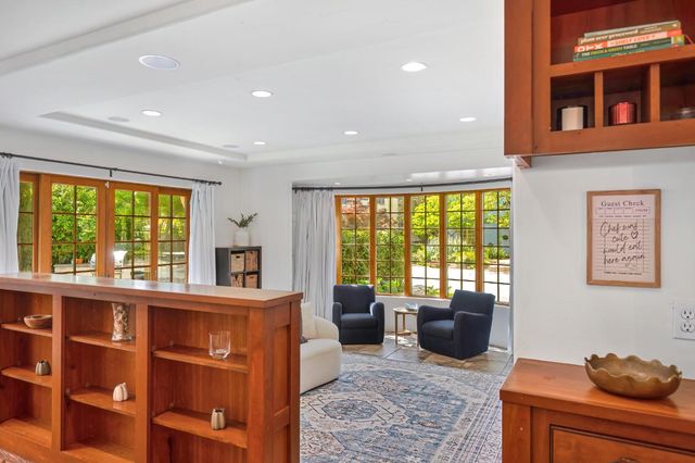 3501 Cutter Way, Sacramento, CA 95818