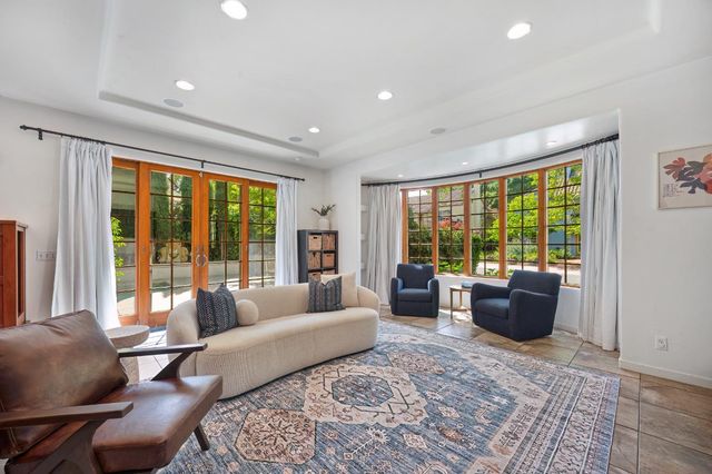 3501 Cutter Way, Sacramento, CA 95818