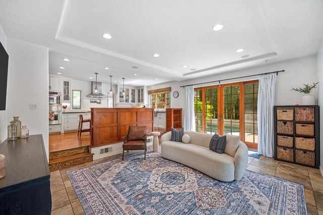 3501 Cutter Way, Sacramento, CA 95818