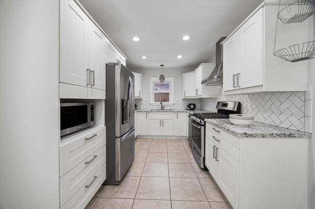 4411 Billingsley Street, Houston, TX 77009