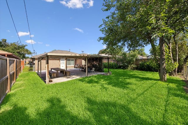 4411 Billingsley Street, Houston, TX 77009