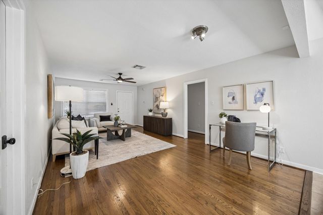 4411 Billingsley Street, Houston, TX 77009