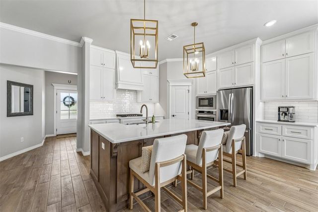 801 Revan Road, Moore, OK 73160