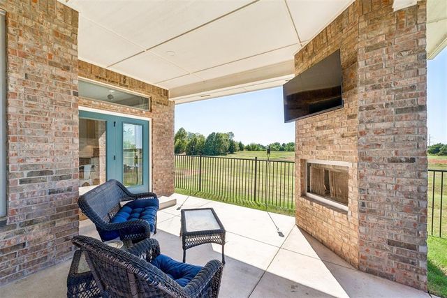 801 Revan Road, Moore, OK 73160