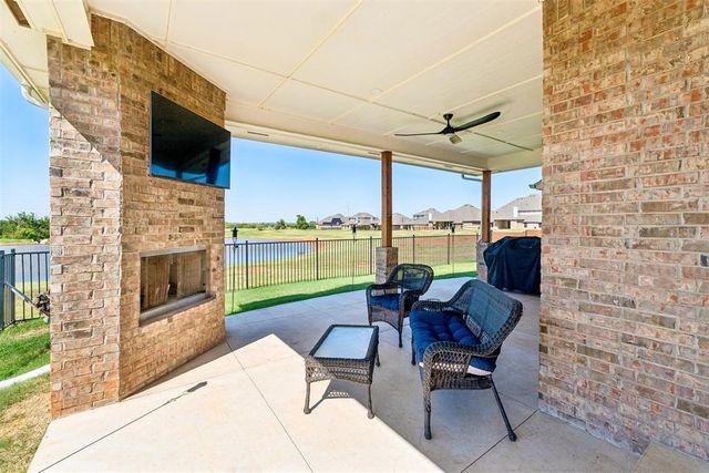 801 Revan Road, Moore, OK 73160