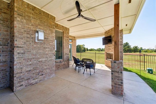 801 Revan Road, Moore, OK 73160