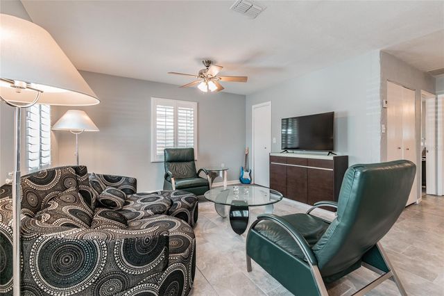 3611 W ANDERSON AVENUE, Tampa, FL 33611