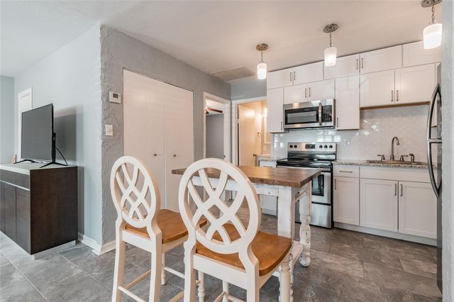 3611 W ANDERSON AVENUE, Tampa, FL 33611