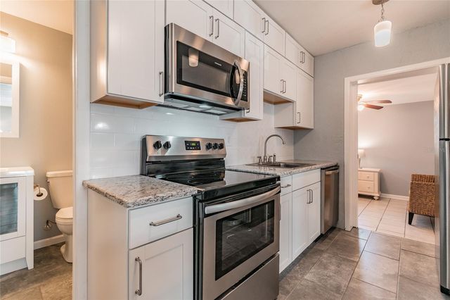 3611 W ANDERSON AVENUE, Tampa, FL 33611