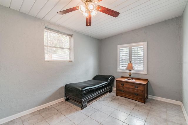 3611 W ANDERSON AVENUE, Tampa, FL 33611