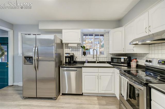 17 N Claremont Street, Colorado Springs, CO 80909