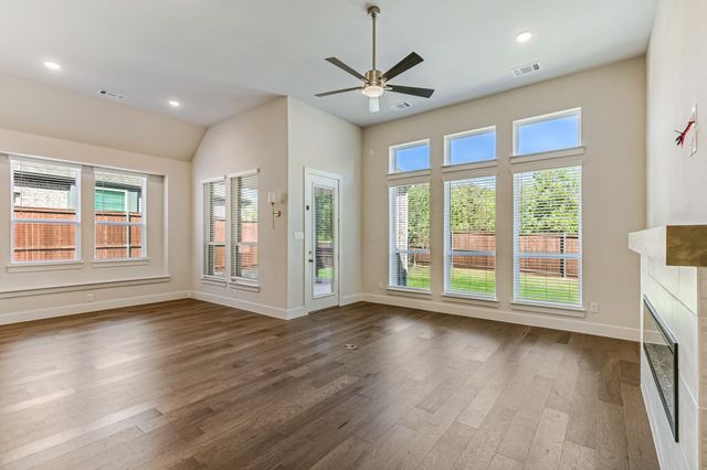 10129 La Frontera Drive, Fort Worth, TX 76179
