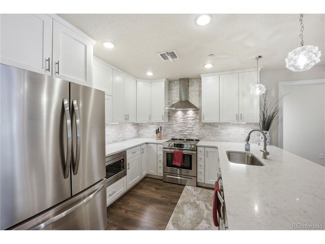 2200 S University Blvd 307, Denver, CO 80210