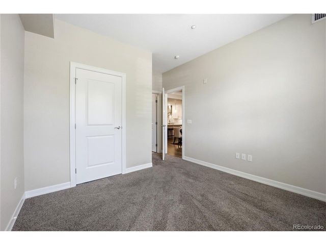 2200 S University Blvd 307, Denver, CO 80210