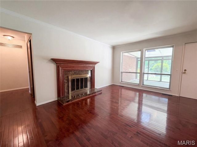 1440 Tina Drive, Florissant, MO 63033