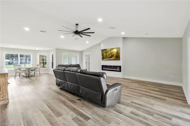 17060 Cypress Creek DR, North Fort Myers, FL 33917