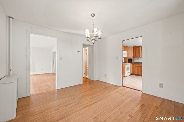 11 Conklin Street, Salisbury, CT 06068