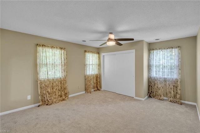3 W River Rd RD, Poquoson, VA 23662