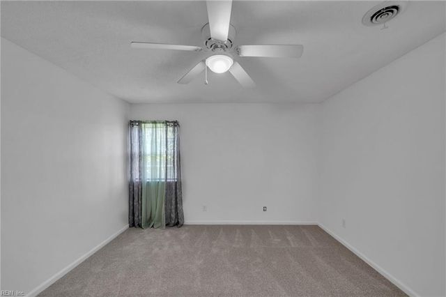 3 W River Rd RD, Poquoson, VA 23662