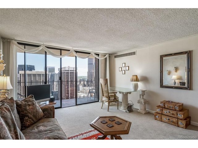 1020 15th St 34F, Denver, CO 80202