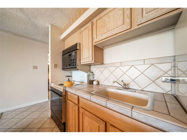 1020 15th St 34F, Denver, CO 80202