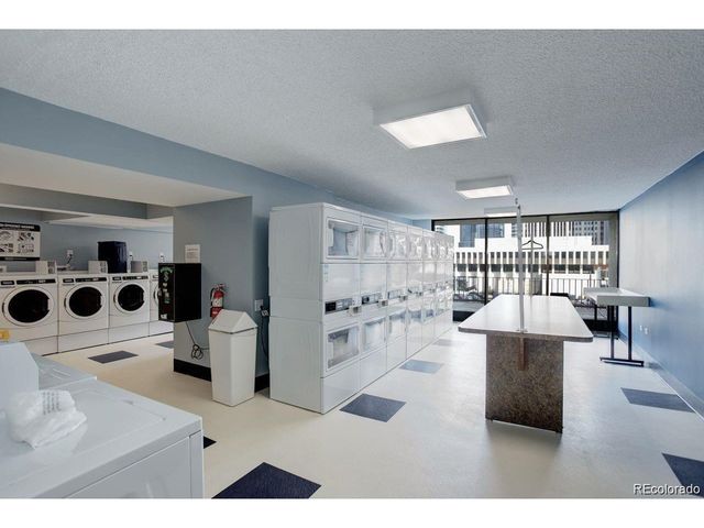 1020 15th St 34F, Denver, CO 80202
