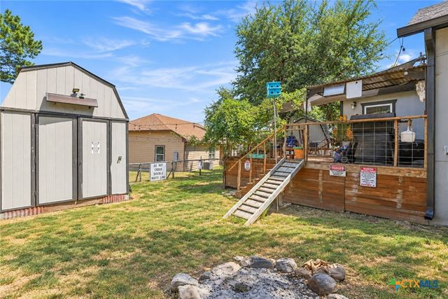 1463 Ramble Hills, Canyon Lake, TX 78133