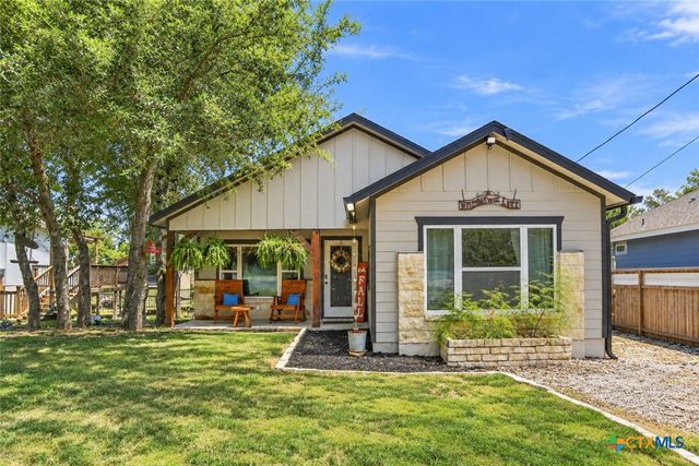 1463 Ramble Hills, Canyon Lake, TX 78133