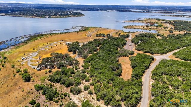 1463 Ramble Hills, Canyon Lake, TX 78133