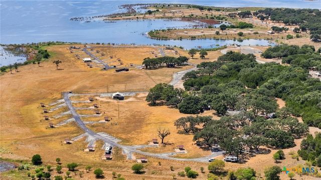 1463 Ramble Hills, Canyon Lake, TX 78133