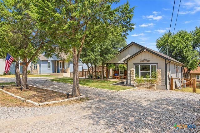 1463 Ramble Hills, Canyon Lake, TX 78133