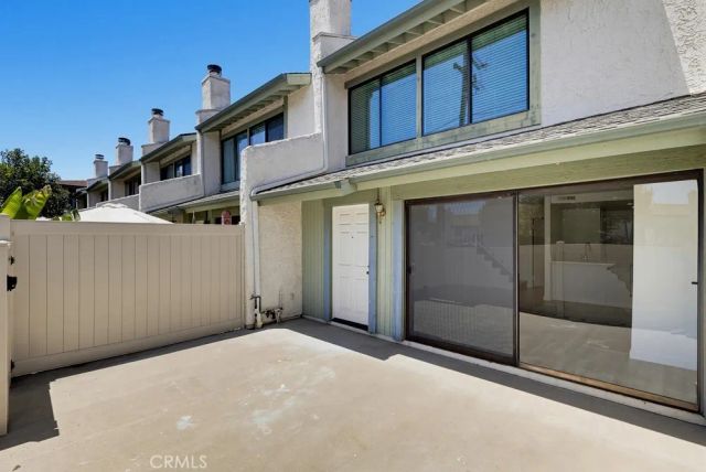 5269 Colodny Drive 7, Agoura Hills, CA 91301