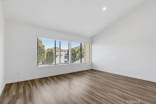 5269 Colodny Drive 7, Agoura Hills, CA 91301